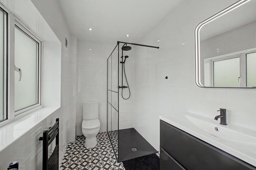 Images for Oakwood Drive, Prestbury, SK10