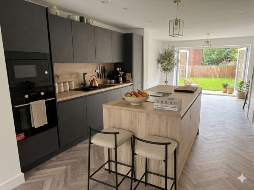 Images for Church Mead, Gee Cross, SK14