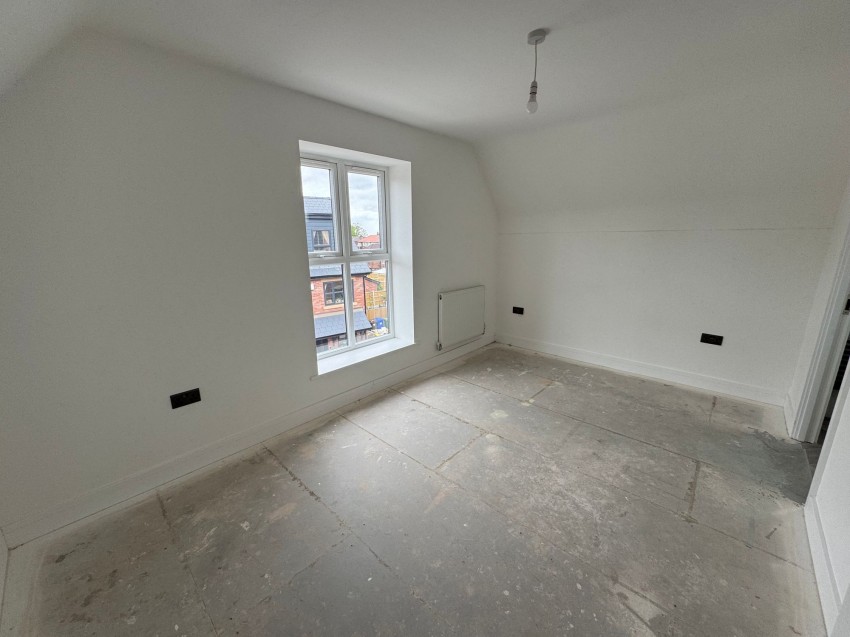 Images for Church Mead, Gee Cross, SK14