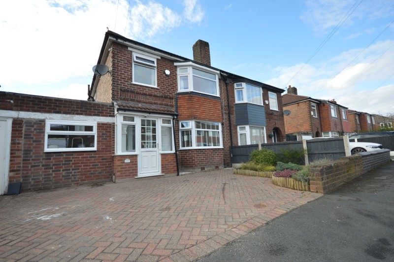 Bolton Avenue, Manchester, M19