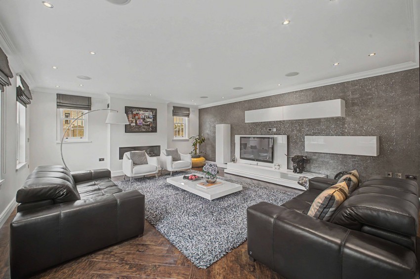 Images for Eyebrook Road, Bowdon, WA14