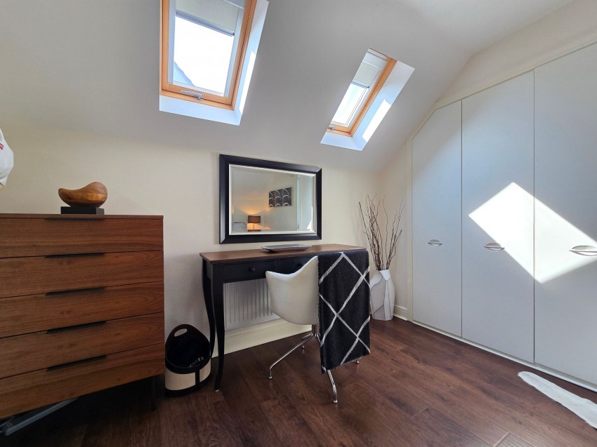Images for Avensbeck, West Timperley, WA14