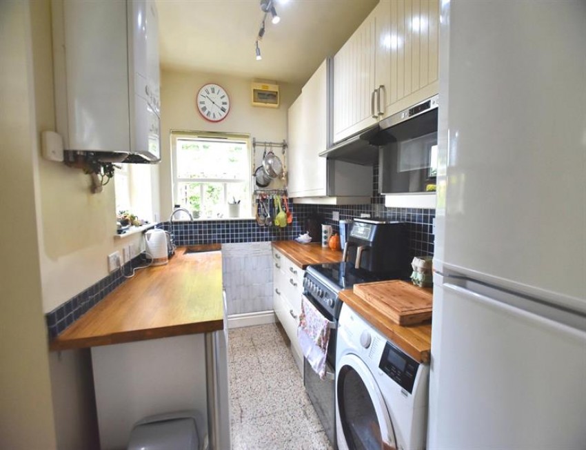 Images for London Road, Holmes Chapel