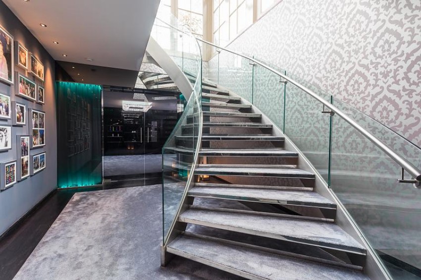 Images for Broad Lane, Hale