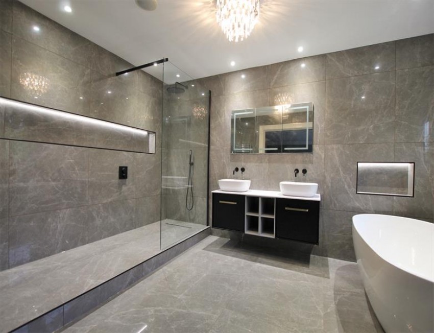 Images for Broad Lane, Hale