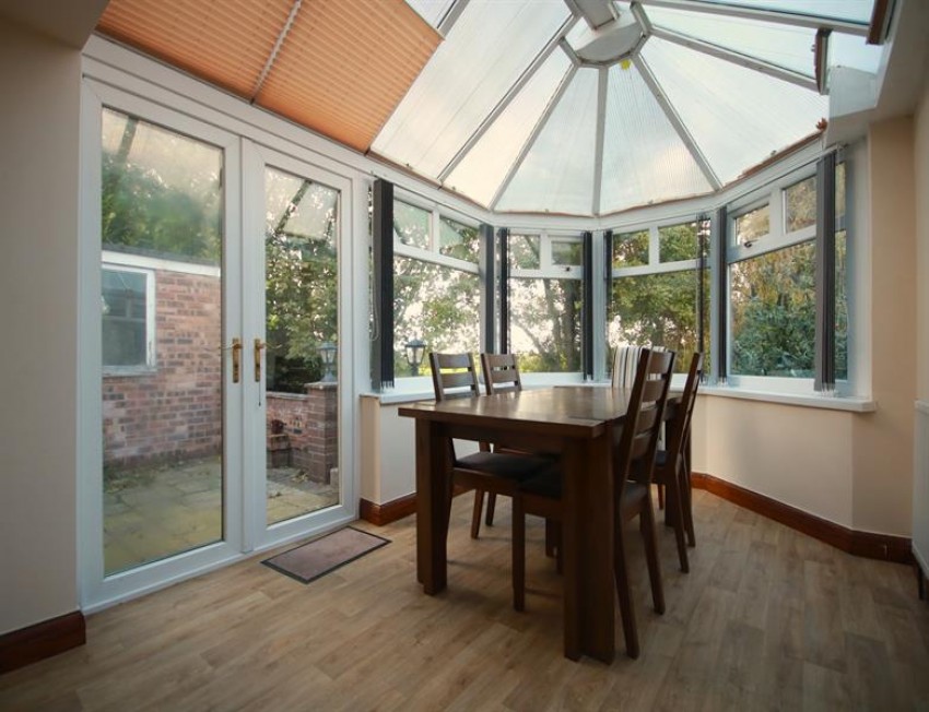 Images for Fairbourne Avenue, Alderley Edge