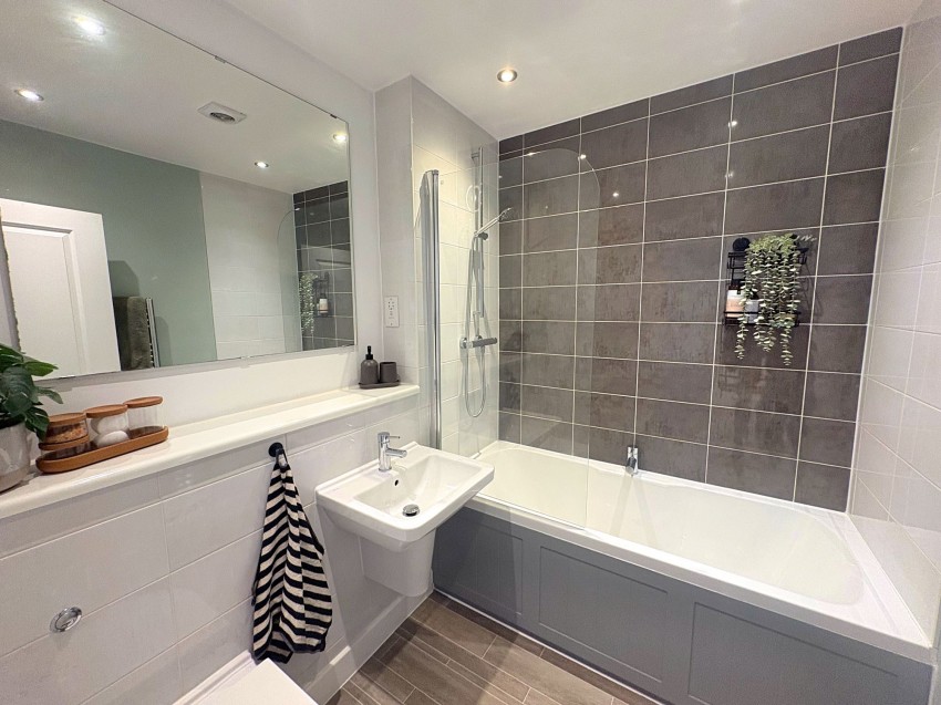 Images for Holly Close, Holmes Chapel, CW4