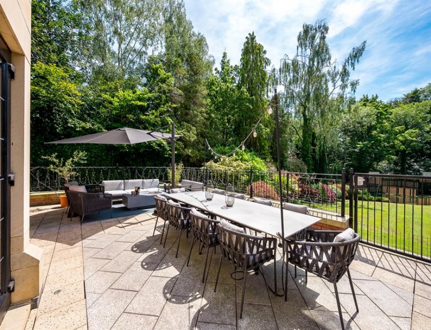 Images for Springwood Chapel Lane Hale Barns