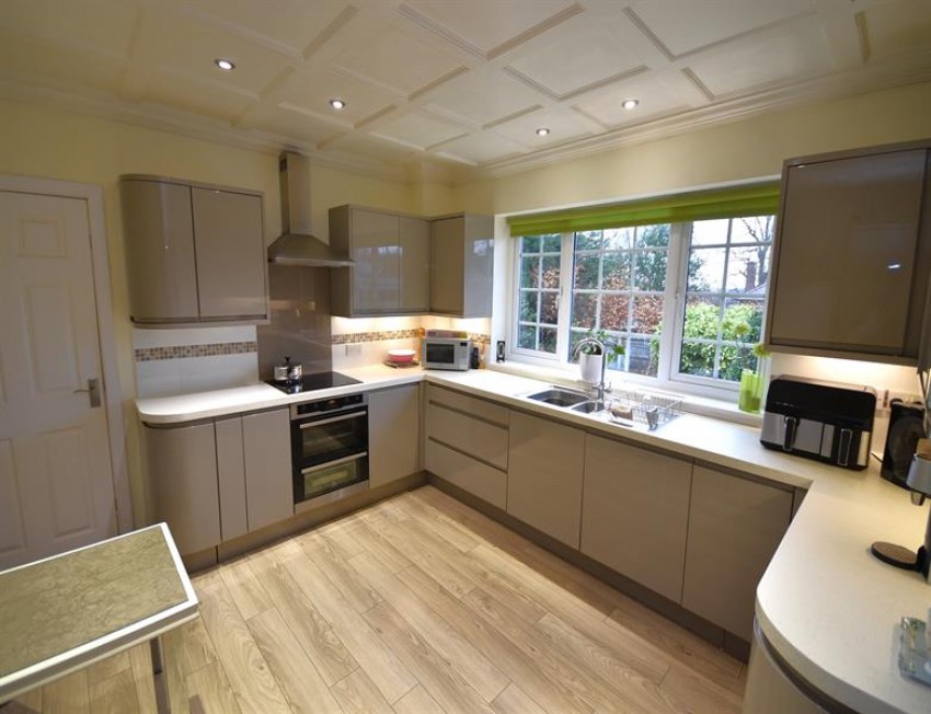 Images for Park Mount Drive, Macclesfield