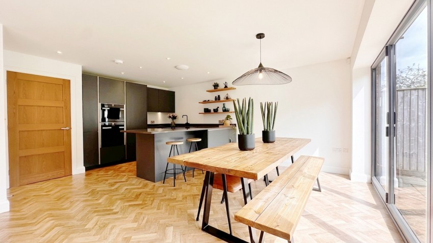 Images for Springbank Farm, Coppice Road, SK12