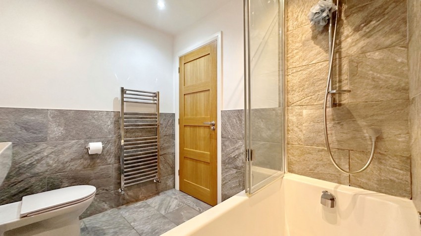 Images for Springbank Farm, Coppice Road, SK12
