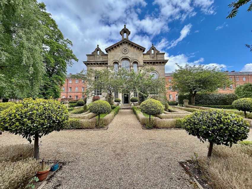 Images for Houseman Crescent, Didsbury Gate, M20
