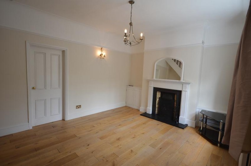 Images for Tolland Lane, Hale