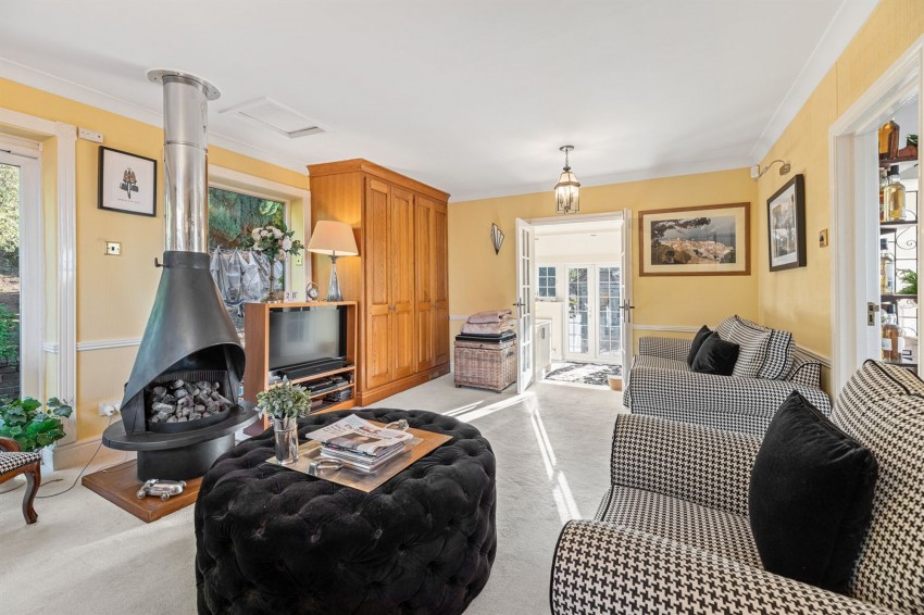 Images for Old Chester Road, Helsby, WA6