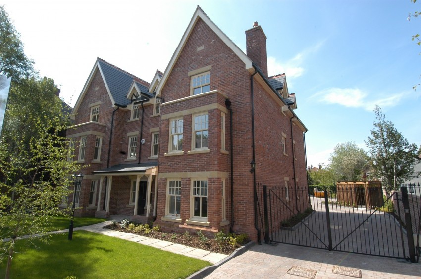 Images for Parsonage Road, Heaton Moor