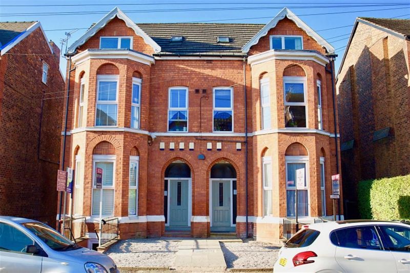 Central Road, Didsbury