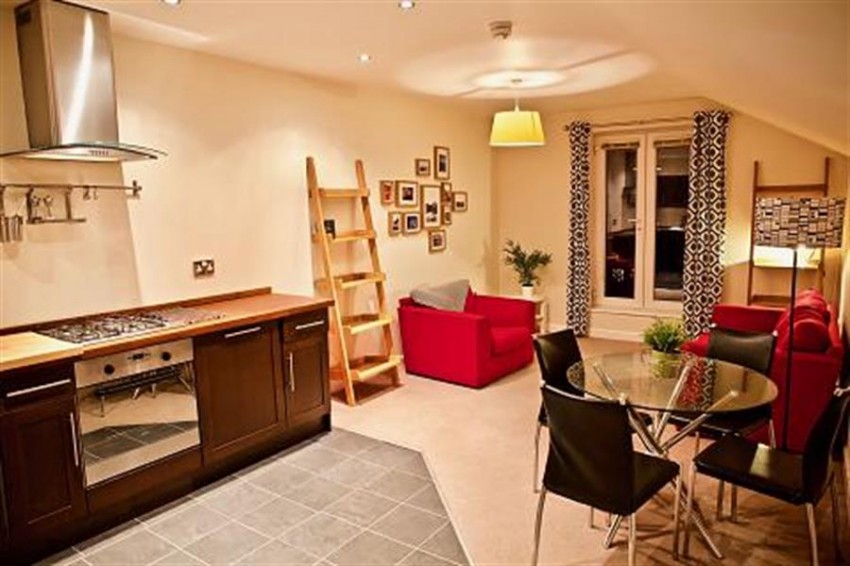 Images for Central Road, Didsbury