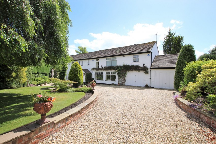 Images for The Old Barn, Broadway, Hale