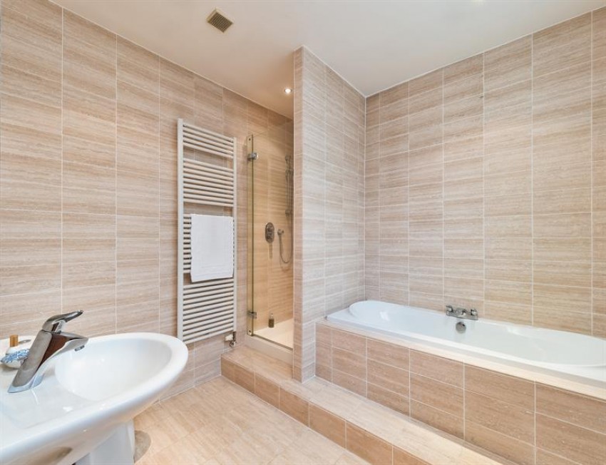 Images for The Old Barn, Broadway, Hale