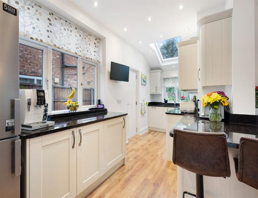 Images for King's Road, Sale