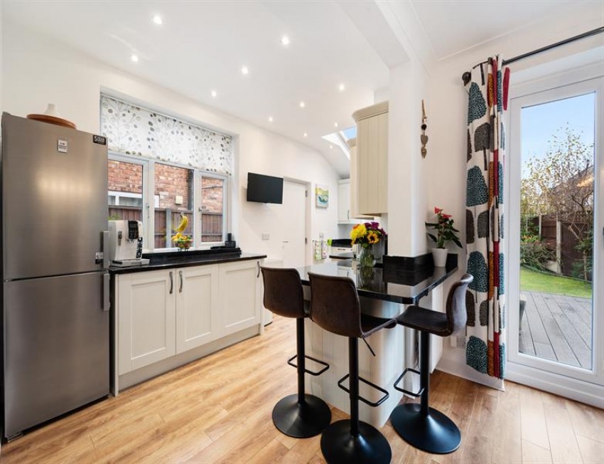 Images for King's Road, Sale