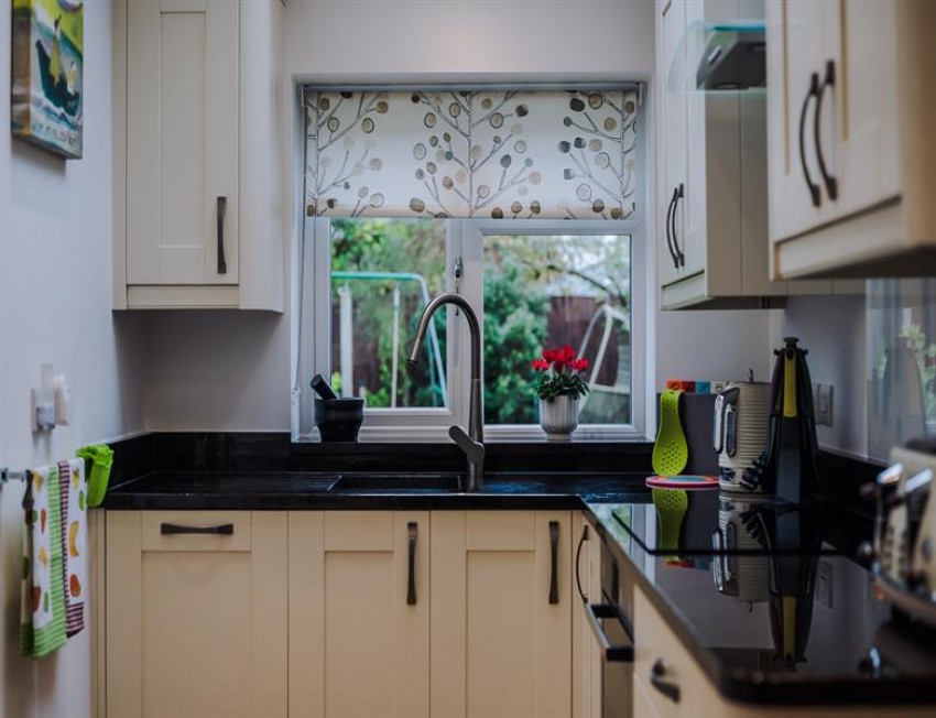 Images for King's Road, Sale