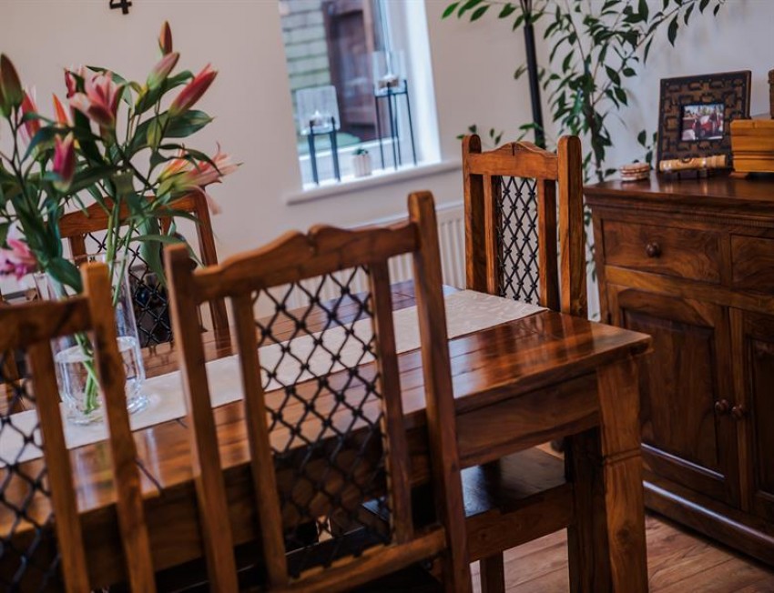 Images for King's Road, Sale