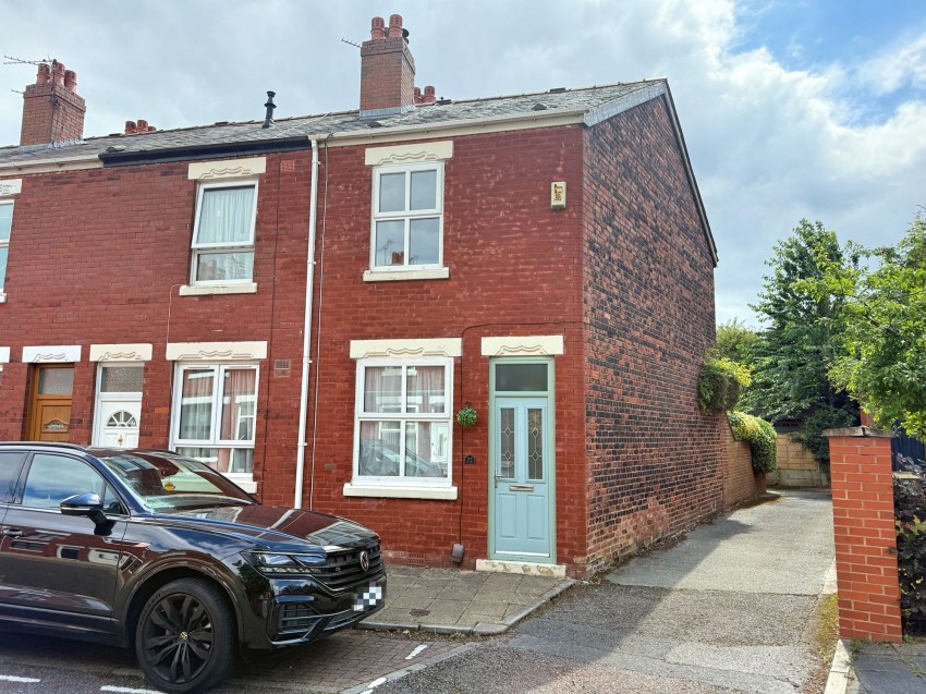 Images for Gordon Avenue, Sale, M33