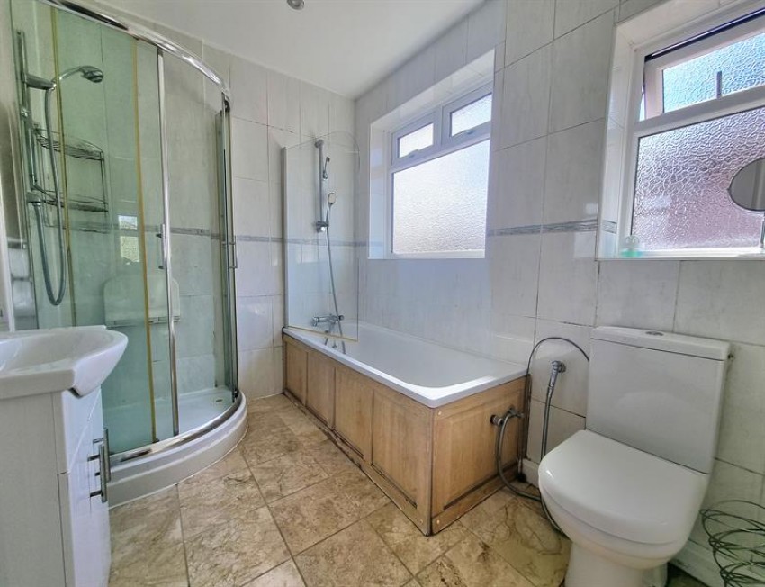 Images for Wentworth Drive, Sale