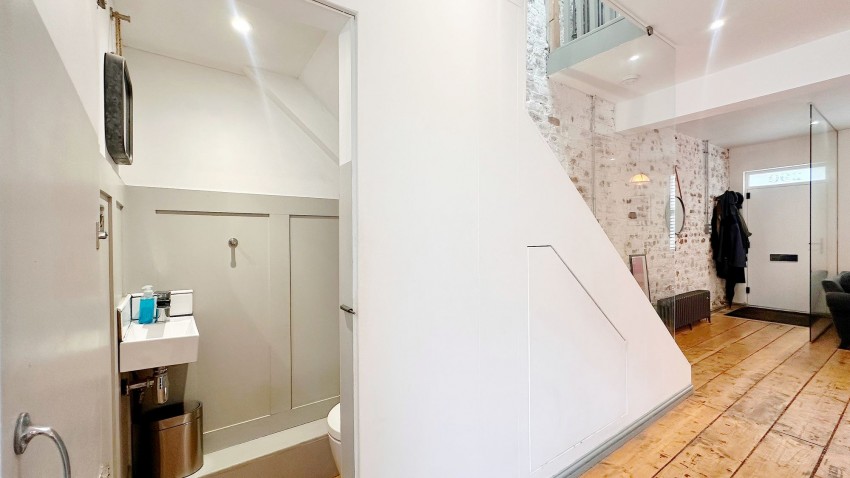 Images for 290 Park Lane, Poynton, SK12