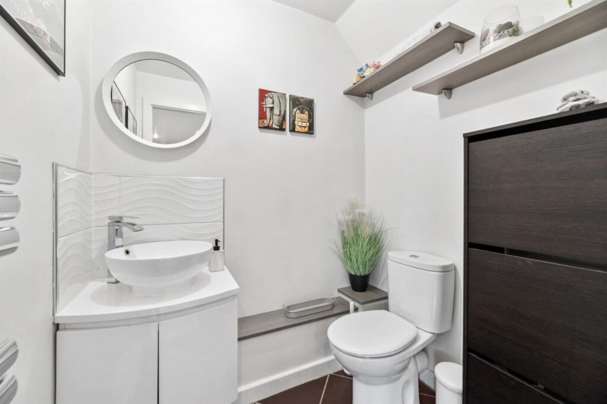 Images for Overton Green, Frodsham, WA6