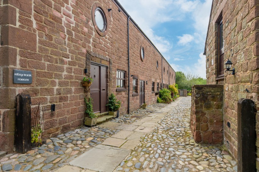 Images for Manley Road, Frodsham, WA6