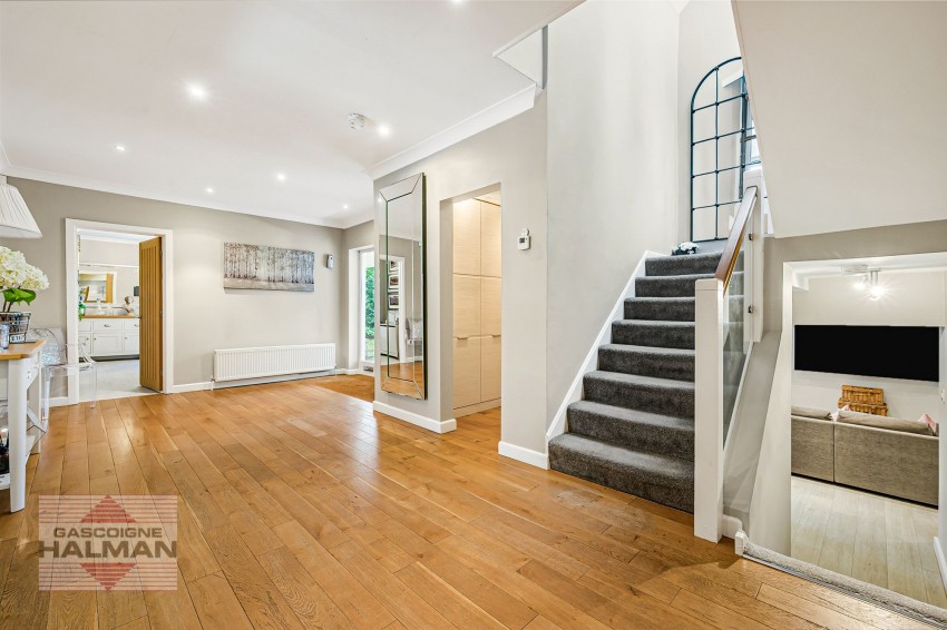 Images for 1 Hough Lane, Wilmslow, SK9