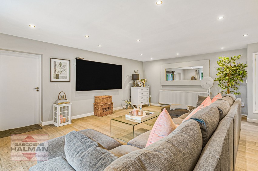 Images for 1 Hough Lane, Wilmslow, SK9