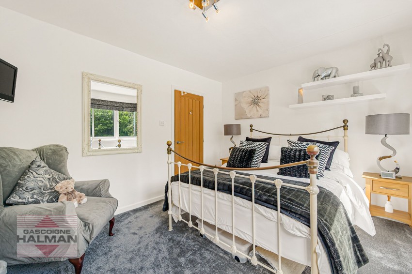 Images for 1 Hough Lane, Wilmslow, SK9