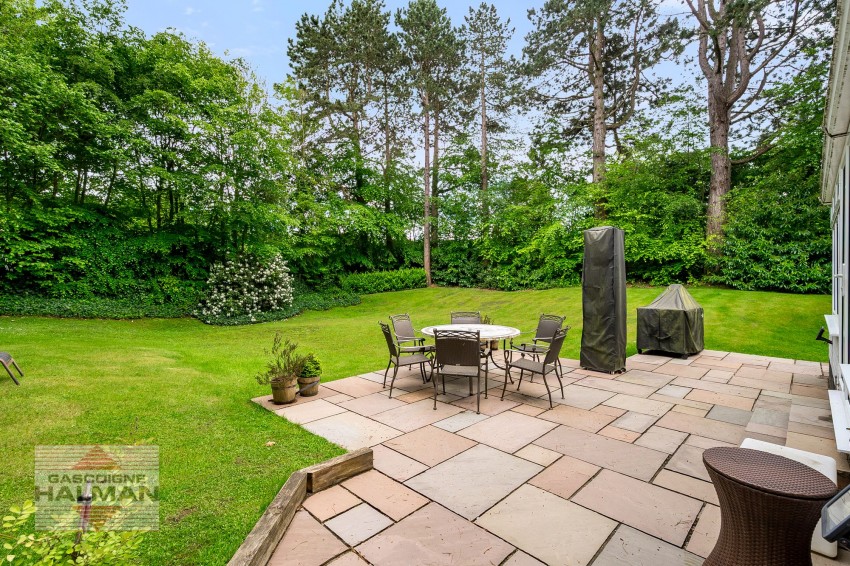 Images for 1 Hough Lane, Wilmslow, SK9