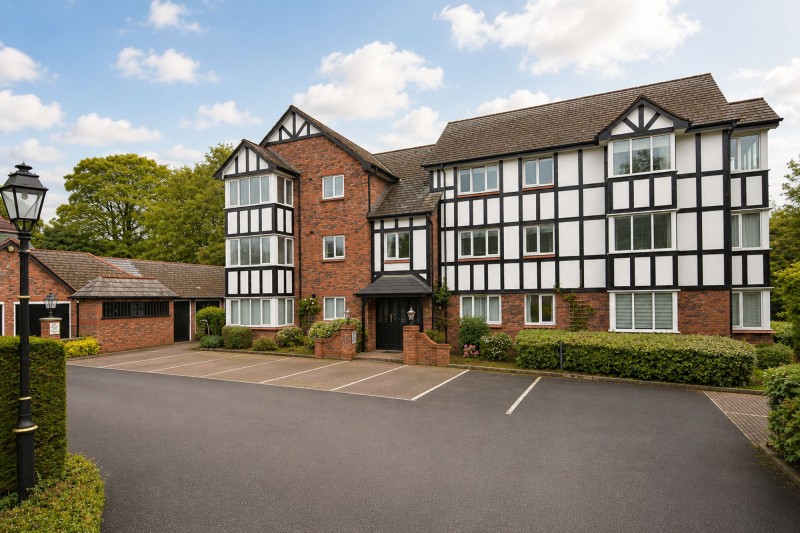 Heyes Lane, Alderley Edge, SK9