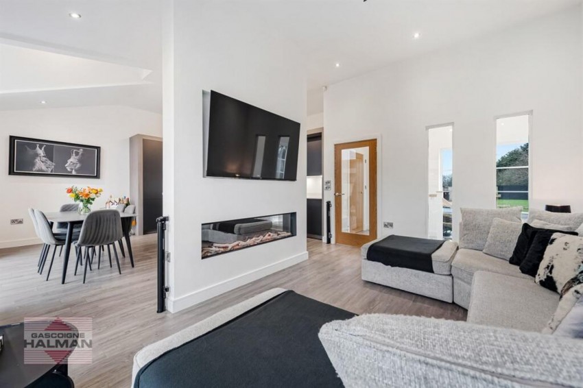 Images for The Range, Woodford, SK7