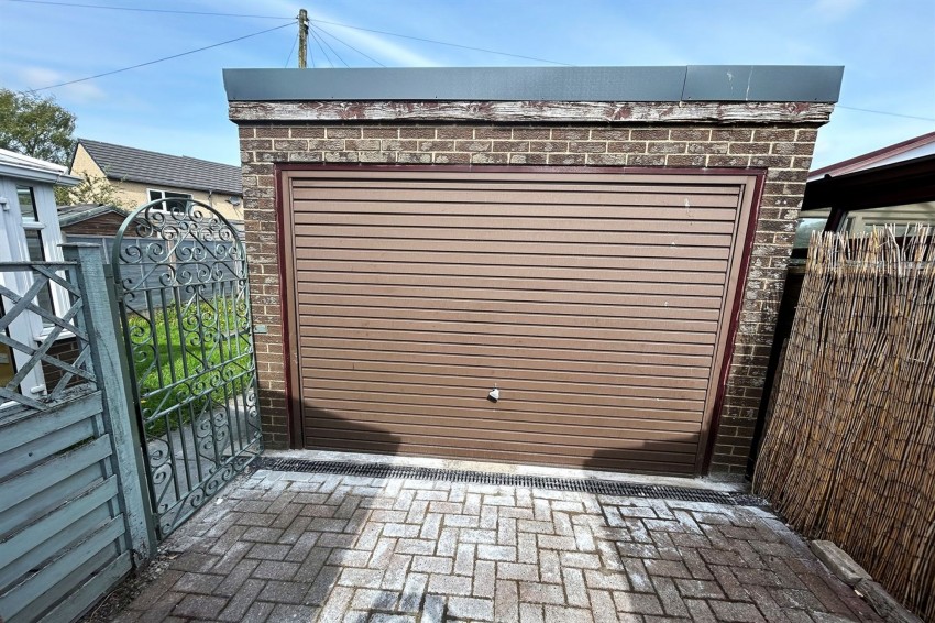 Images for Oak Close, Chapel-En-Le-Frith, SK23