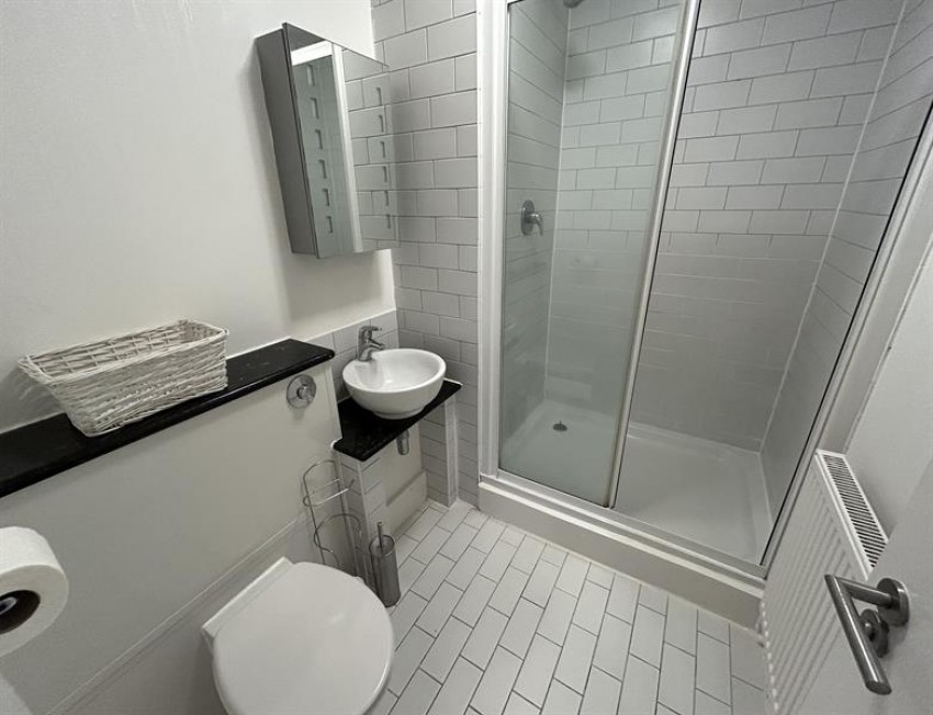 Images for Montague Road, Sale