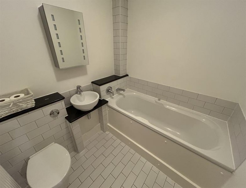 Images for Montague Road, Sale