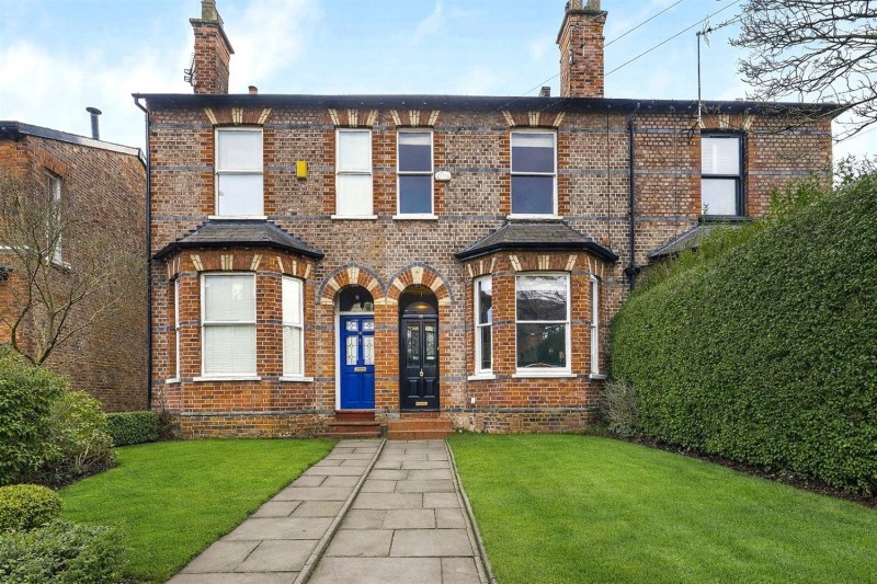 Hale Road, Hale, Altrincham