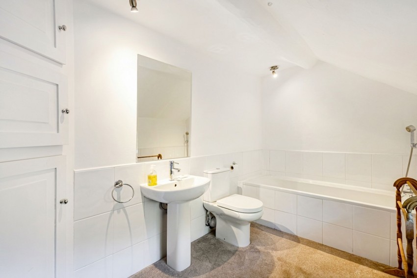 Images for London Road, Adlington, SK10