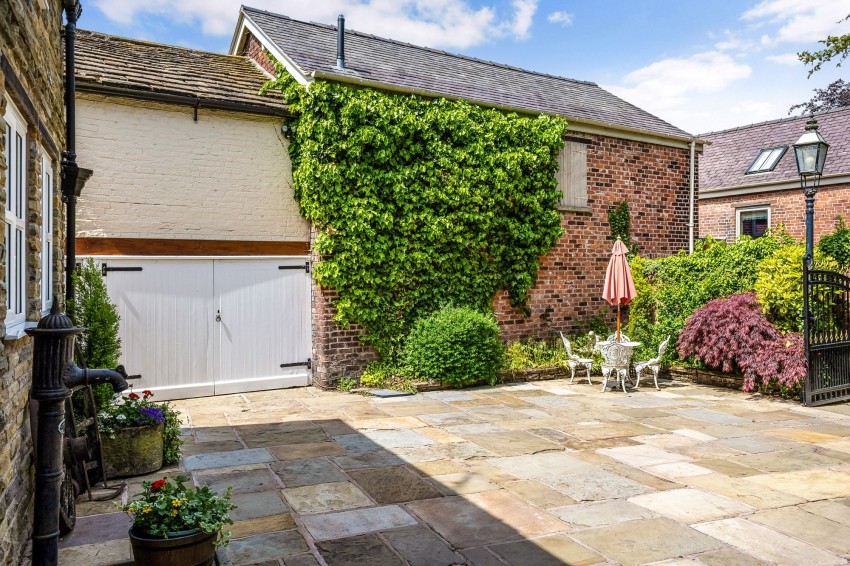 Images for London Road, Adlington, SK10