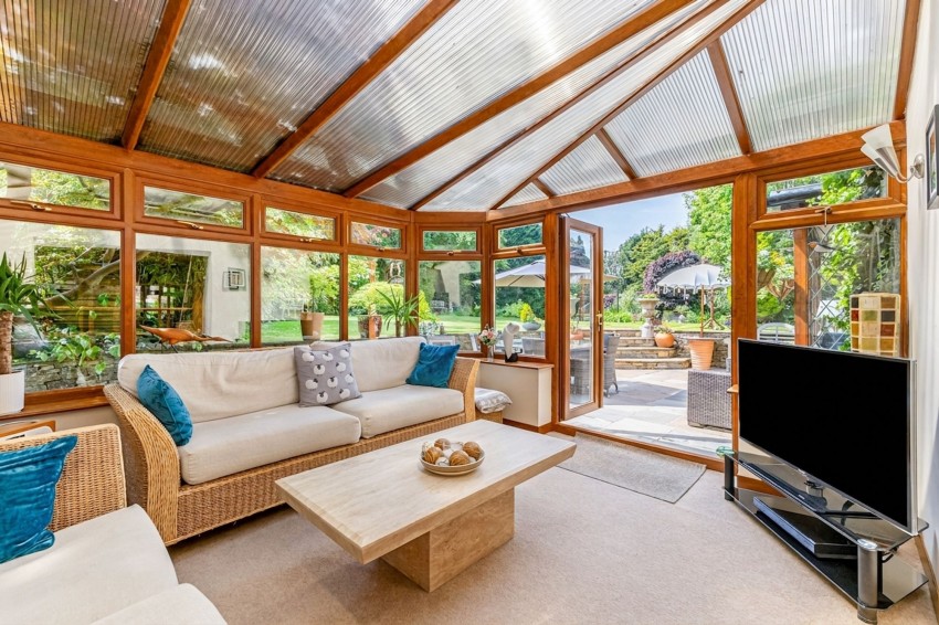Images for London Road, Adlington, SK10