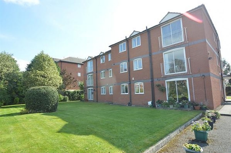 Holmdale Court, Northenden Road, Sale