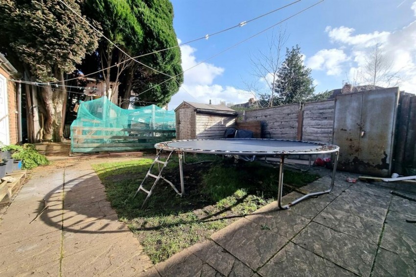 Images for Peover Avenue, Sale, M33