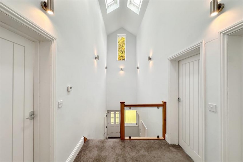 Images for Dickens Lane, Poynton