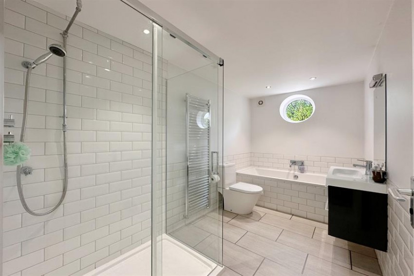 Images for Dickens Lane, Poynton