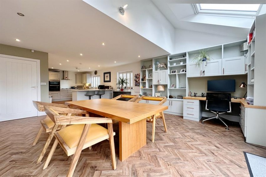 Images for Dickens Lane, Poynton